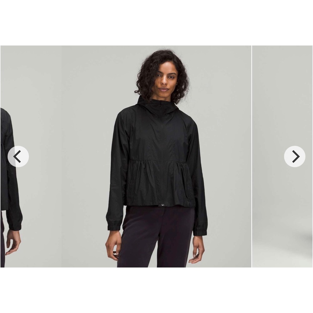 Lululemon Into the Drizzle Jacket Black Peplum Hooded Windbreaker LW4BSVS Size 2